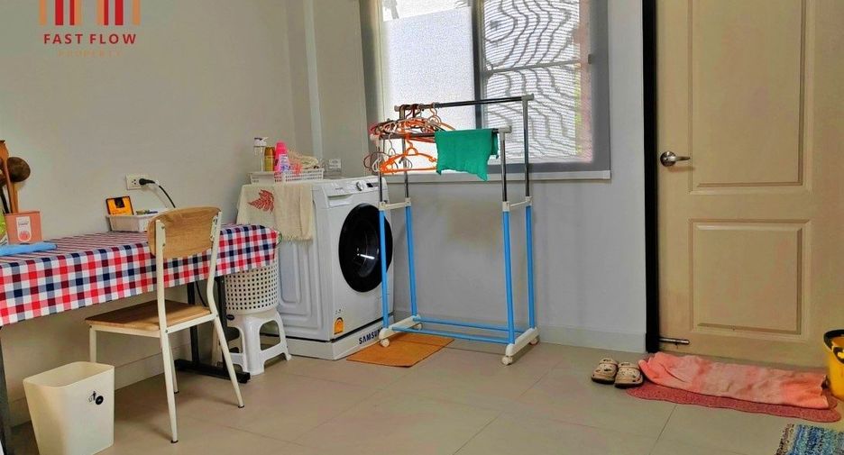 For sale 4 ベッドルーム house in Bang Khen, Bangkok