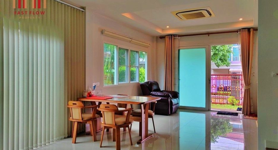 For sale 4 ベッドルーム house in Bang Khen, Bangkok