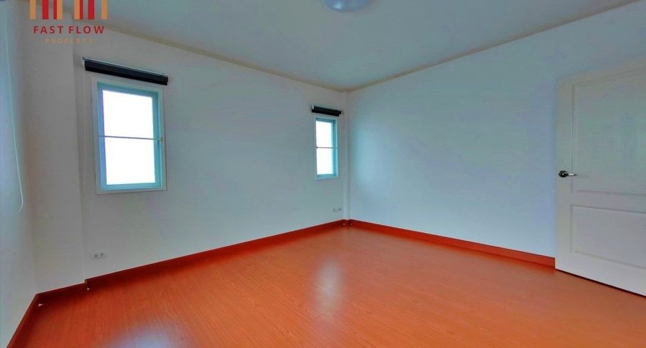 For sale 4 ベッドルーム house in Bang Khen, Bangkok