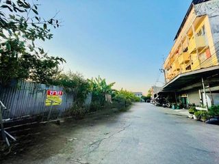 出售 土地 在 Thung Khru, 曼谷
