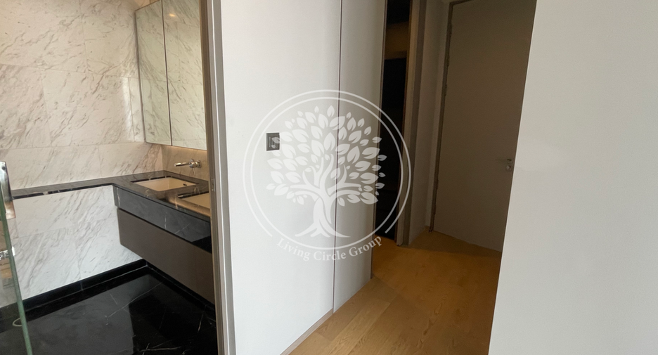 For rent 2 bedrooms condo in Sathon, Bangkok