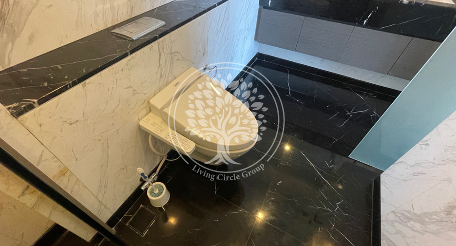 For rent 2 bedrooms condo in Sathon, Bangkok