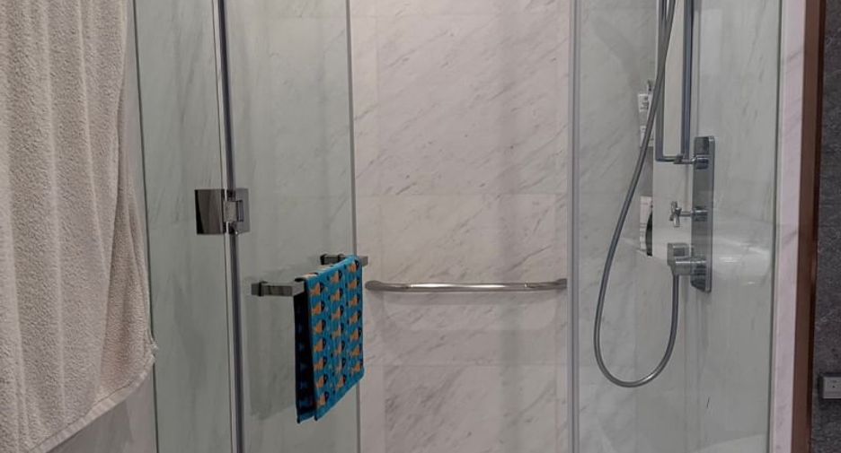 For rent 1 bed condo in Pathum Wan, Bangkok