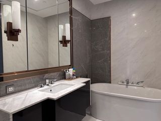 À louer 1 chambre condo à Pathum Wan, Bangkok
