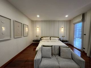 Casa en alquiler de 3 habitaciones en Watthana, Bangkok