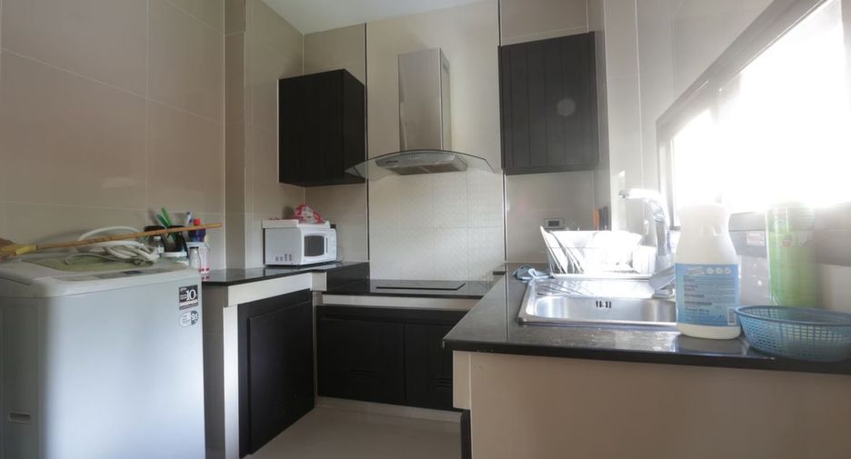 For rent 3 bedrooms house in San Sai, Chiang Mai
