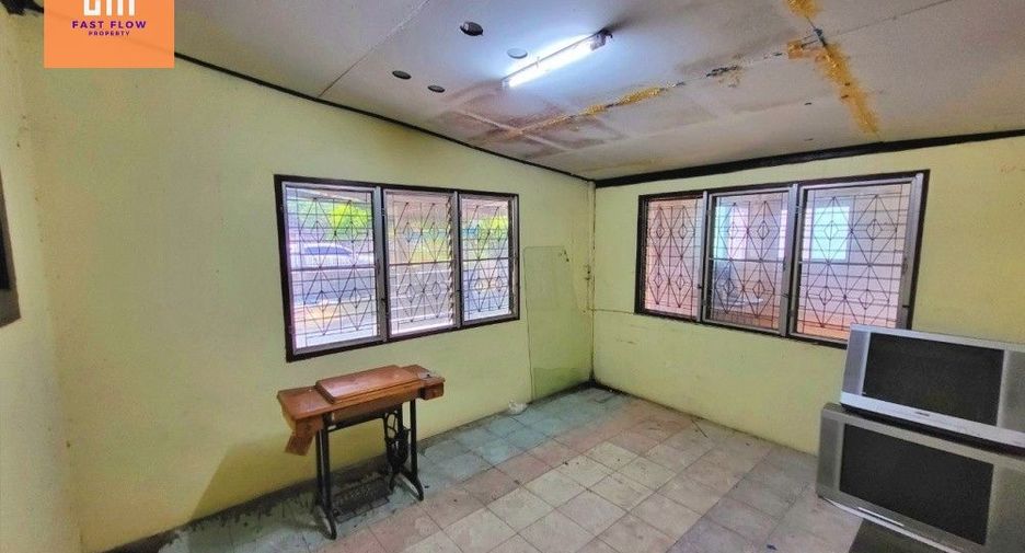 For sale 4 bed house in Takhli, Nakhon Sawan