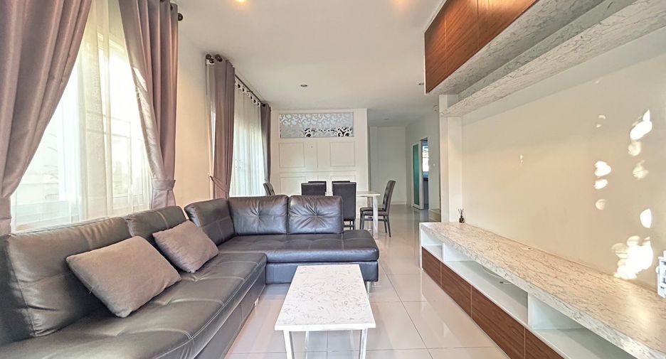 For sale 3 bedrooms house in Mueang Chiang Mai, Chiang Mai
