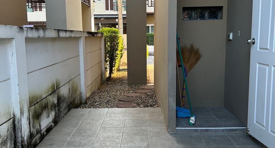 For sale 3 bedrooms house in Mueang Chiang Mai, Chiang Mai
