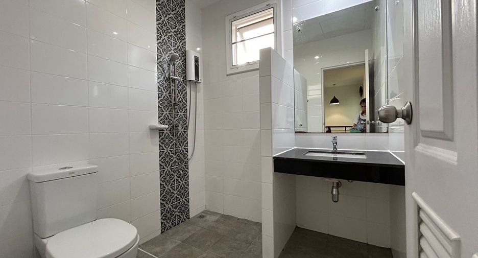 For sale 3 bedrooms house in Mueang Chiang Mai, Chiang Mai