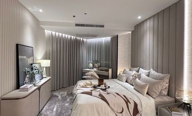 For sale 3 bed condo in Dusit, Bangkok