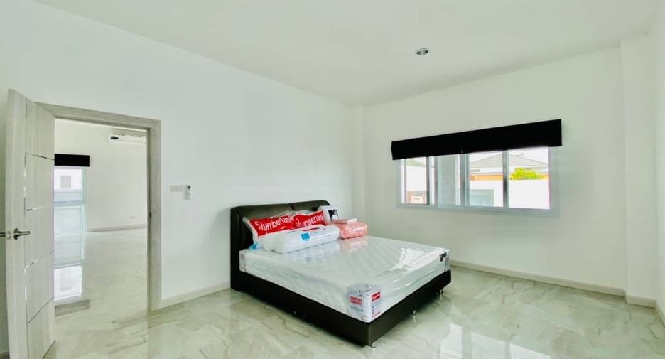 À louer 5 chambres villa à Bang Lamung, Chonburi