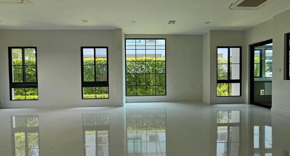 For rent 4 bed house in Taling Chan, Bangkok
