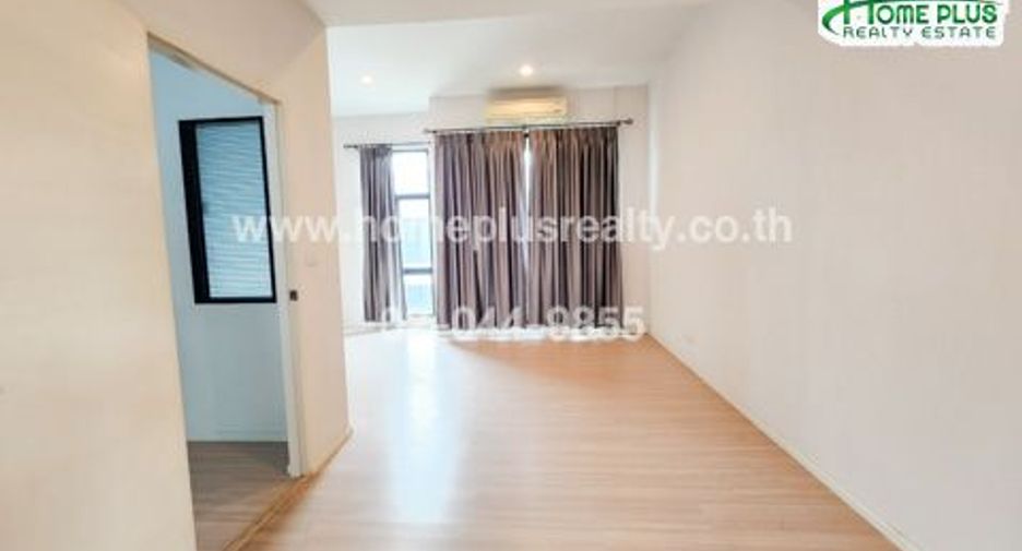 Casa adosada en venta de 3 habitaciones en Chom Thong, Bangkok