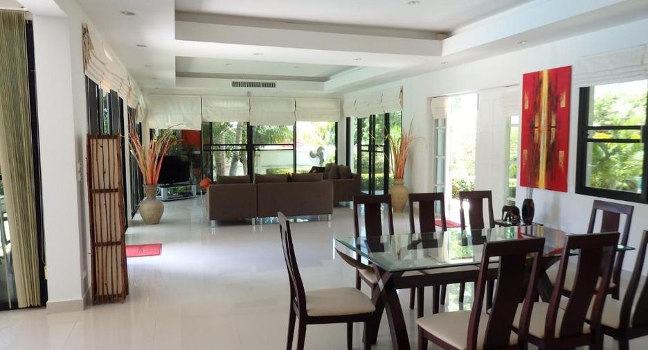 Villa en alquiler de 4 habitaciones en Mueang Phuket, Phuket