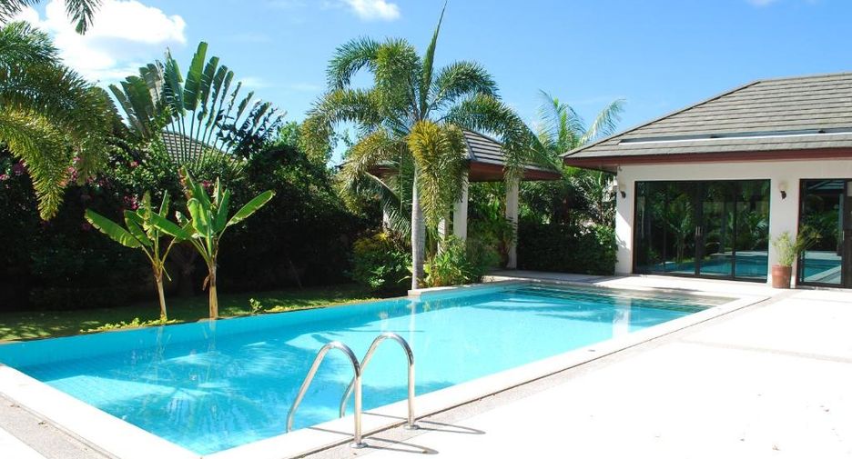 Villa en alquiler de 4 habitaciones en Mueang Phuket, Phuket