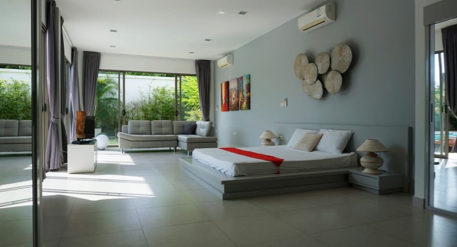 Villa en alquiler de 4 habitaciones en Mueang Phuket, Phuket