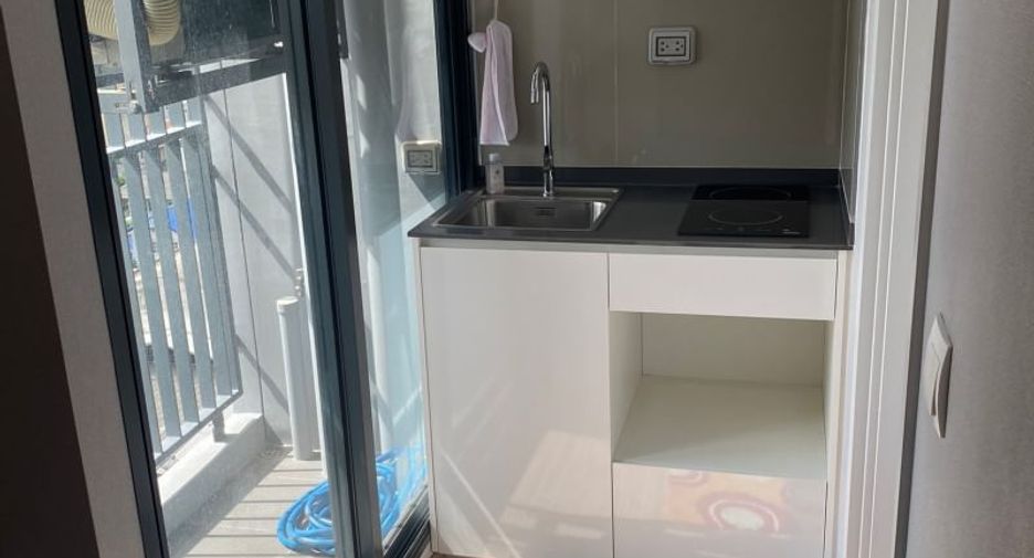 Condo en alquiler de 1 habitaciones en Bang Kapi, Bangkok