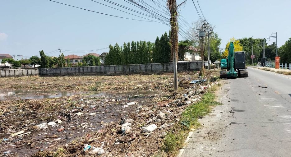 For sale land in Bang Bua Thong, Nonthaburi