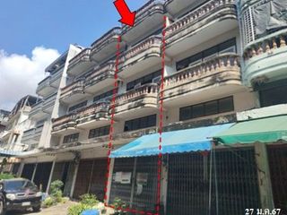 Gewerbefläche zum Kauf in Thung Khru, Bangkok