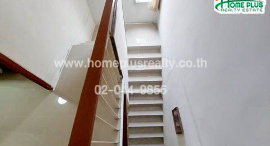 À vendre 3 chambres maison de ville à Bang Bua Thong, Nonthaburi