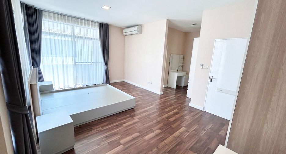 For rent and for sale 4 bedrooms house in Prawet, Bangkok