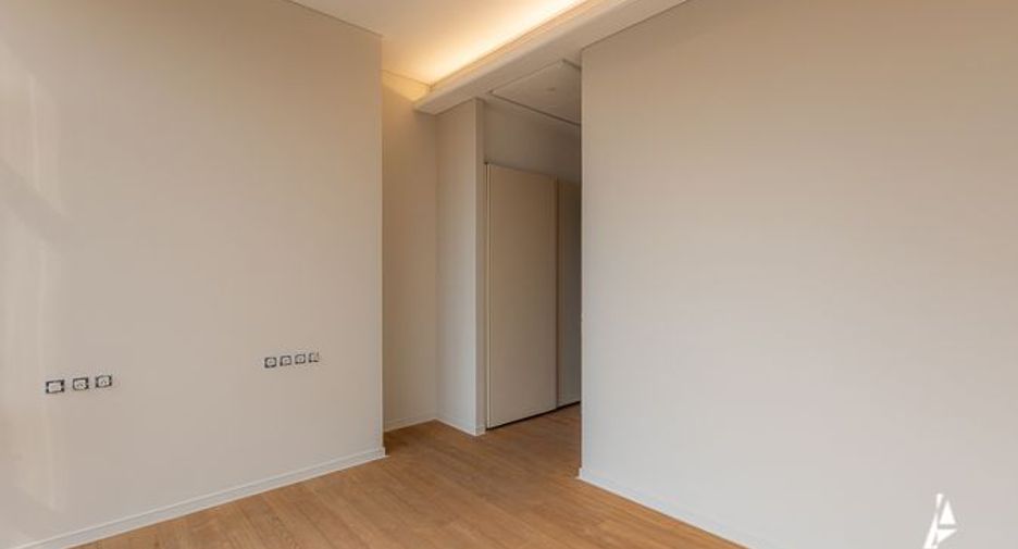 For sale 3 bedrooms condo in Pathum Wan, Bangkok