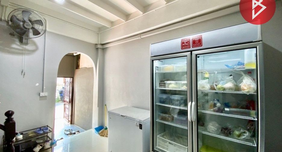 For sale 3 Beds retail Space in Sai Mai, Bangkok