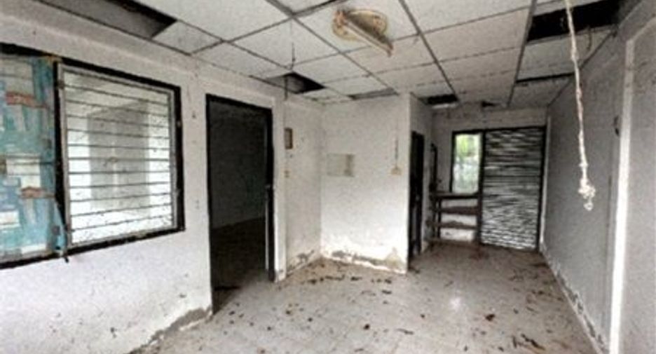 Reihenhaus zum Kauf mit 2 Zimmer in Tha Yang, Phetchaburi