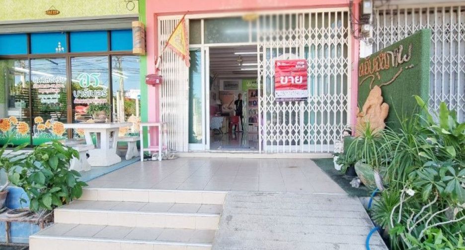 For sale 4 Beds retail Space in Cha Am, Phetchaburi