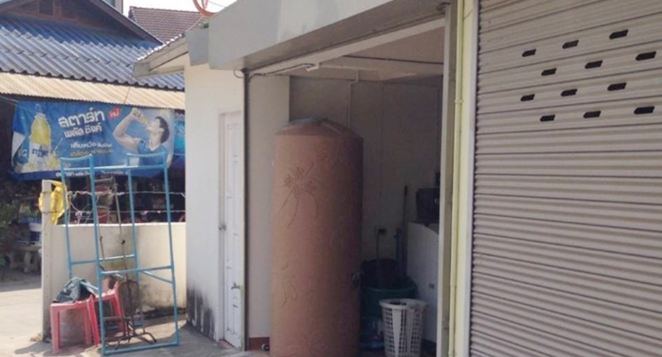 For sale 2 bedrooms retail Space in Mueang Chiang Mai, Chiang Mai