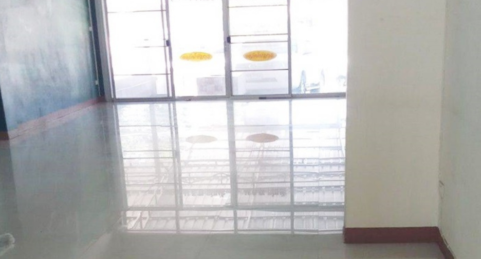 For sale 2 bedrooms retail Space in Mueang Chiang Mai, Chiang Mai