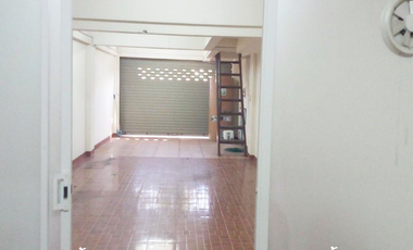 For sale 2 bedrooms retail Space in Mueang Chiang Mai, Chiang Mai
