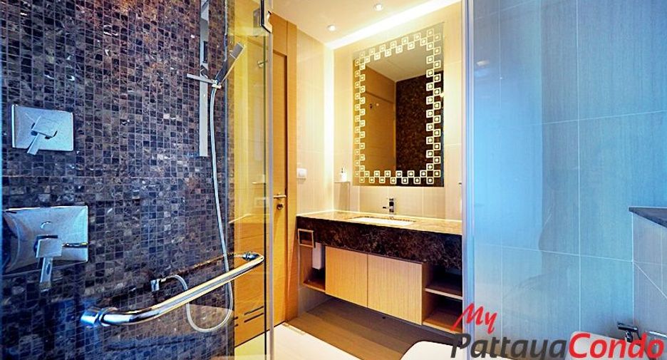 For sale studio condo in Bang Lamung, Chonburi