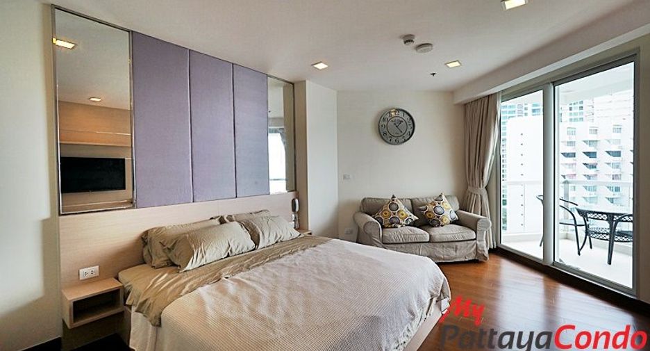 For sale studio condo in Bang Lamung, Chonburi