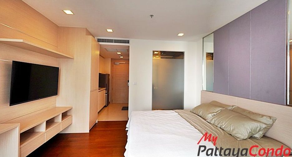 For sale studio condo in Bang Lamung, Chonburi