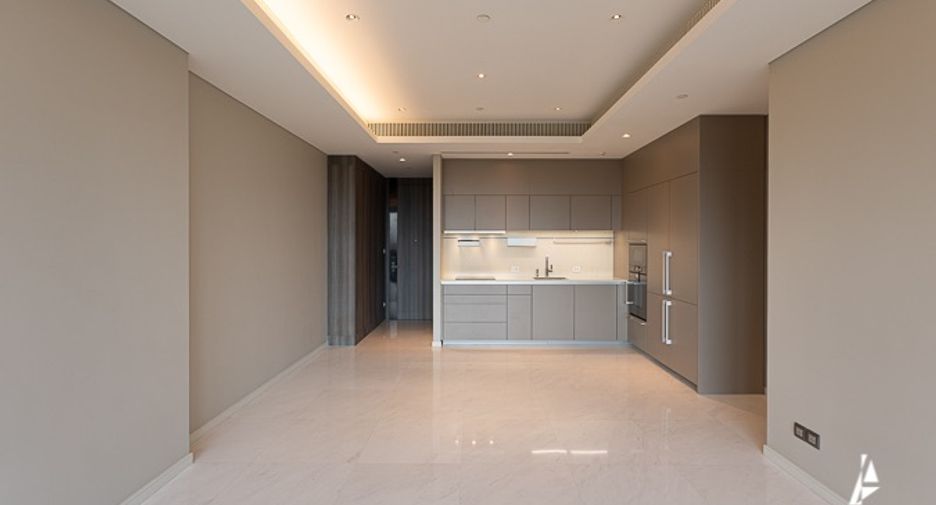For sale 2 bedrooms condo in Pathum Wan, Bangkok