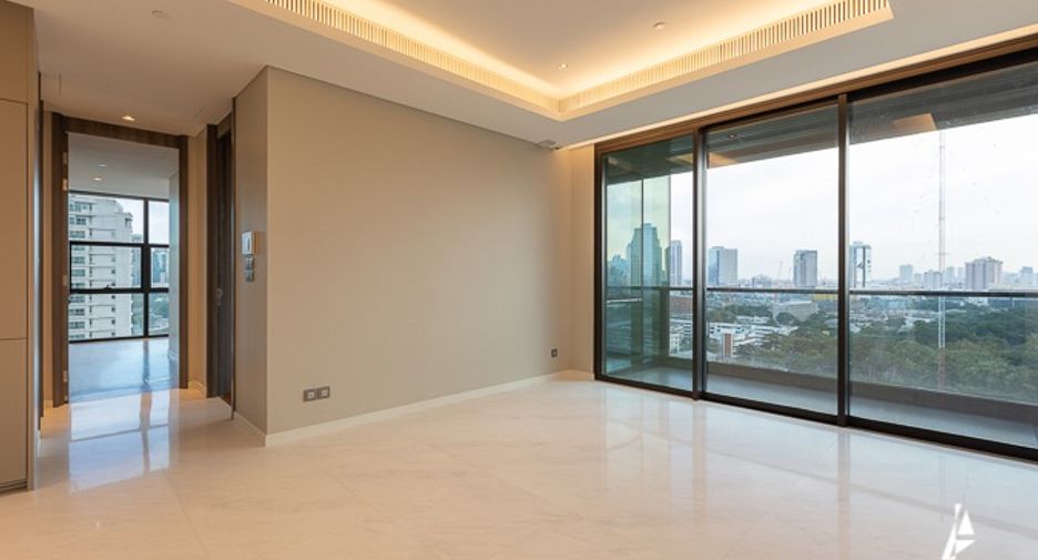 For sale 2 bedrooms condo in Pathum Wan, Bangkok