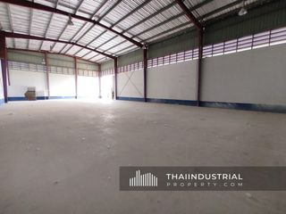 For rent warehouse in Lam Luk Ka, Pathum Thani
