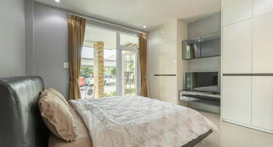 À vendre 5 chambres maison à Saraphi, Chiang Mai