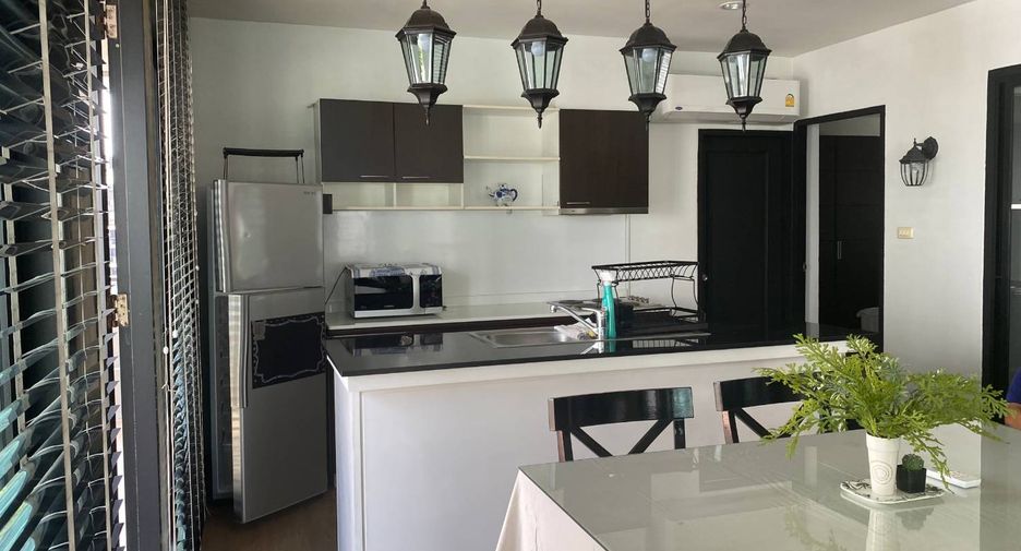 Haus zur Miete mit 1 Zimmer in Watthana, Bangkok