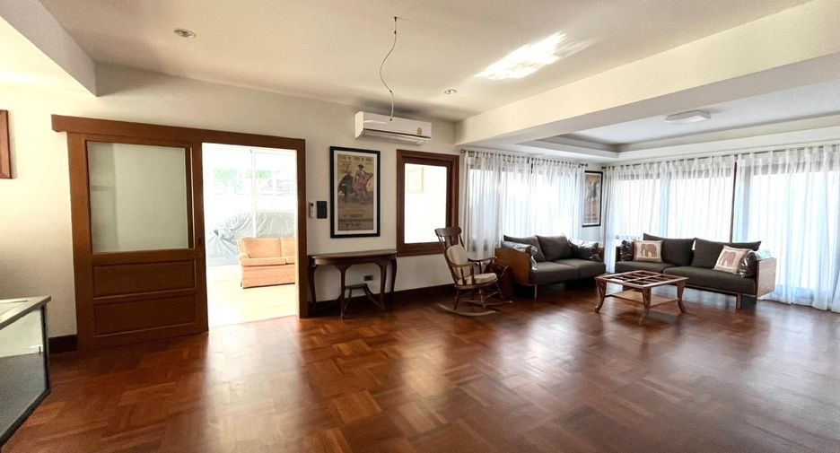 Casa en alquiler de 3 habitaciones en Phaya Thai, Bangkok