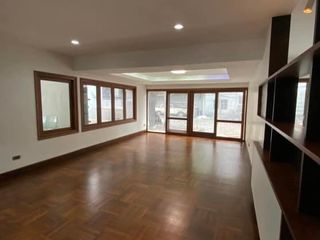 For rent 3 bedrooms house in Phaya Thai, Bangkok