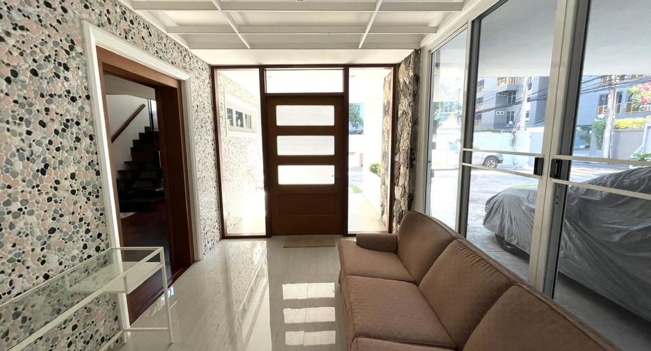 Casa en alquiler de 3 habitaciones en Phaya Thai, Bangkok