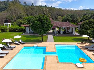 For rent 10 bed retail Space in Takua Pa, Phang Nga