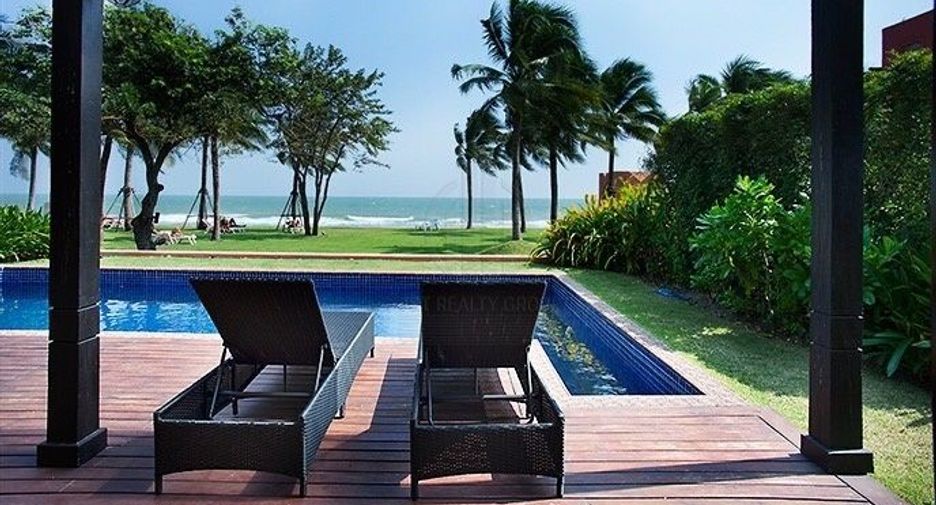 For sale 2 bedrooms villa in Hua Hin, Prachuap Khiri Khan