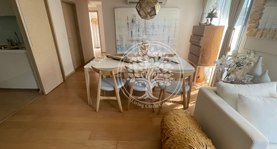 For sale 3 bedrooms condo in Khlong Toei, Bangkok