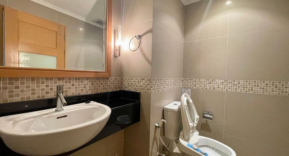 For rent studio apartment in Watthana, Bangkok