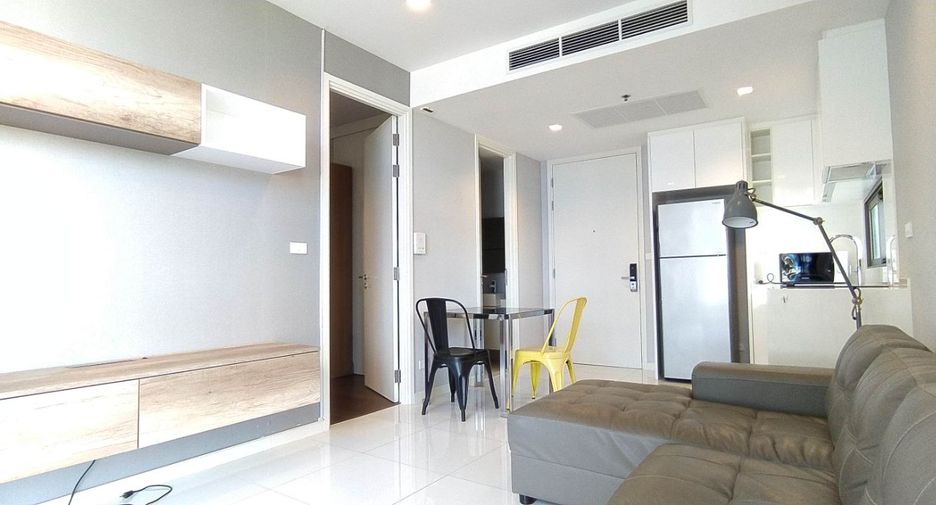 For rent 1 bed condo in Sathon, Bangkok