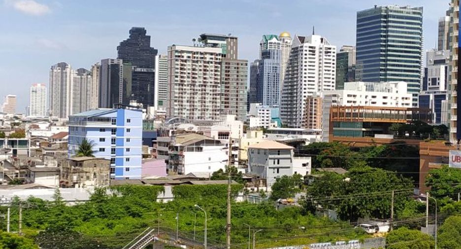 For rent 1 bed condo in Sathon, Bangkok